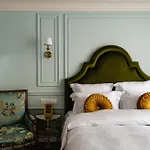 Ateneea Luxury Lägenhetshotell