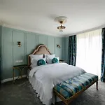 Lägenhetshotell Ateneea Luxury 3*