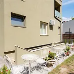 Ateneea Luxury Lägenhetshotell 3*