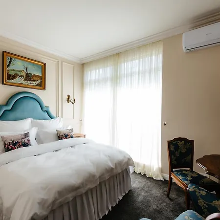 Апарт-отель Ateneea Luxury