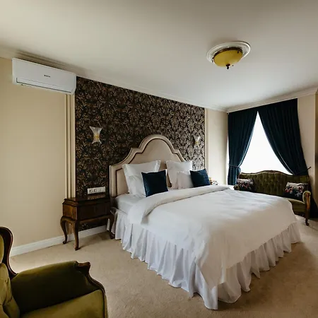 Aparthotel Ateneea Luxury