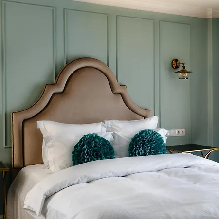 Aparthotel Ateneea Luxury 3*