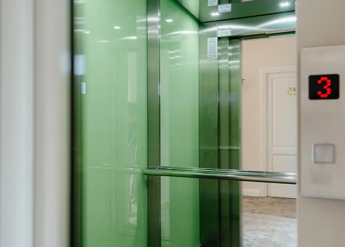 Hotel de apartamente Ateneea Luxury