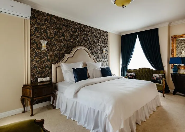 Hotel de apartamente Ateneea Luxury 3*