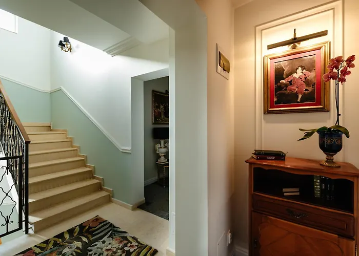 Ateneea Luxury Hotel de apartamente 3*