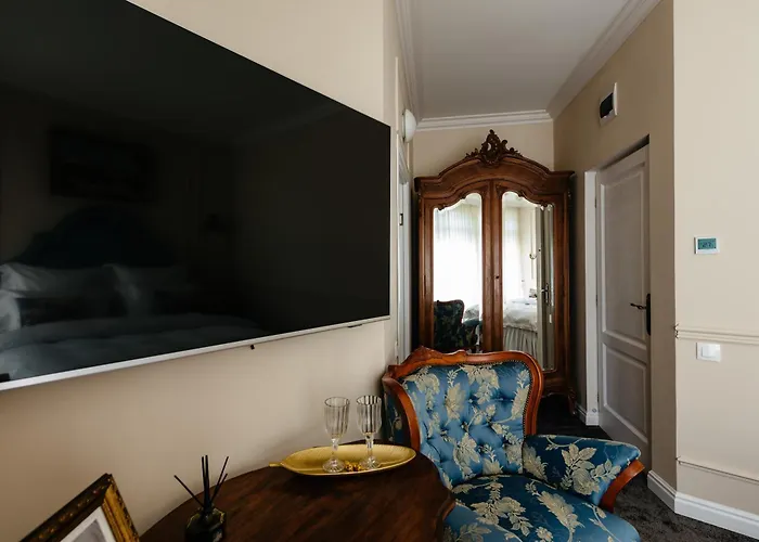 Hotel de apartamente Ateneea Luxury