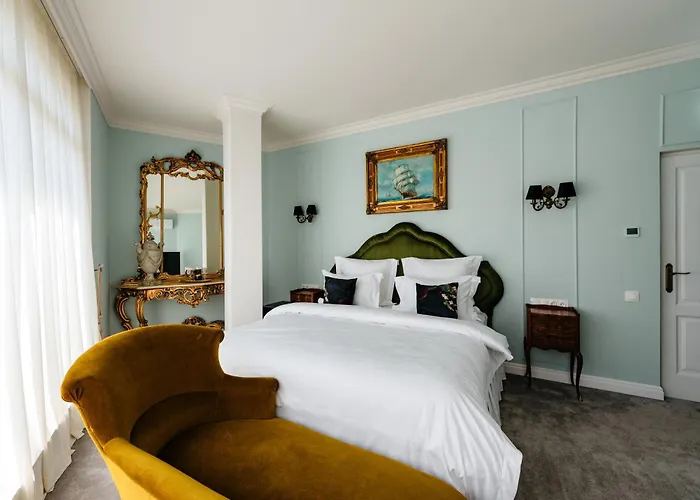 Hotel de apartamente Ateneea Luxury 3*