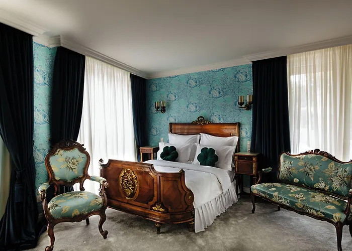 Hotel de apartamente Ateneea Luxury 3*